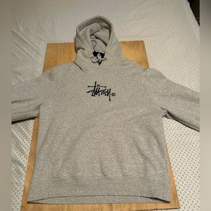 Grey men’s small stussy logo hoodie